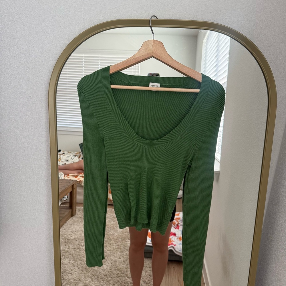 Abercrombie & Fitch Olive Ribbed Knit Top - Picture 4 of 5